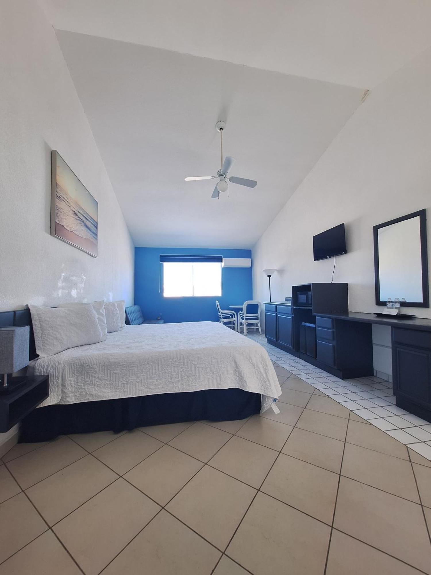 Playa Inn Rocky Point Extérieur photo