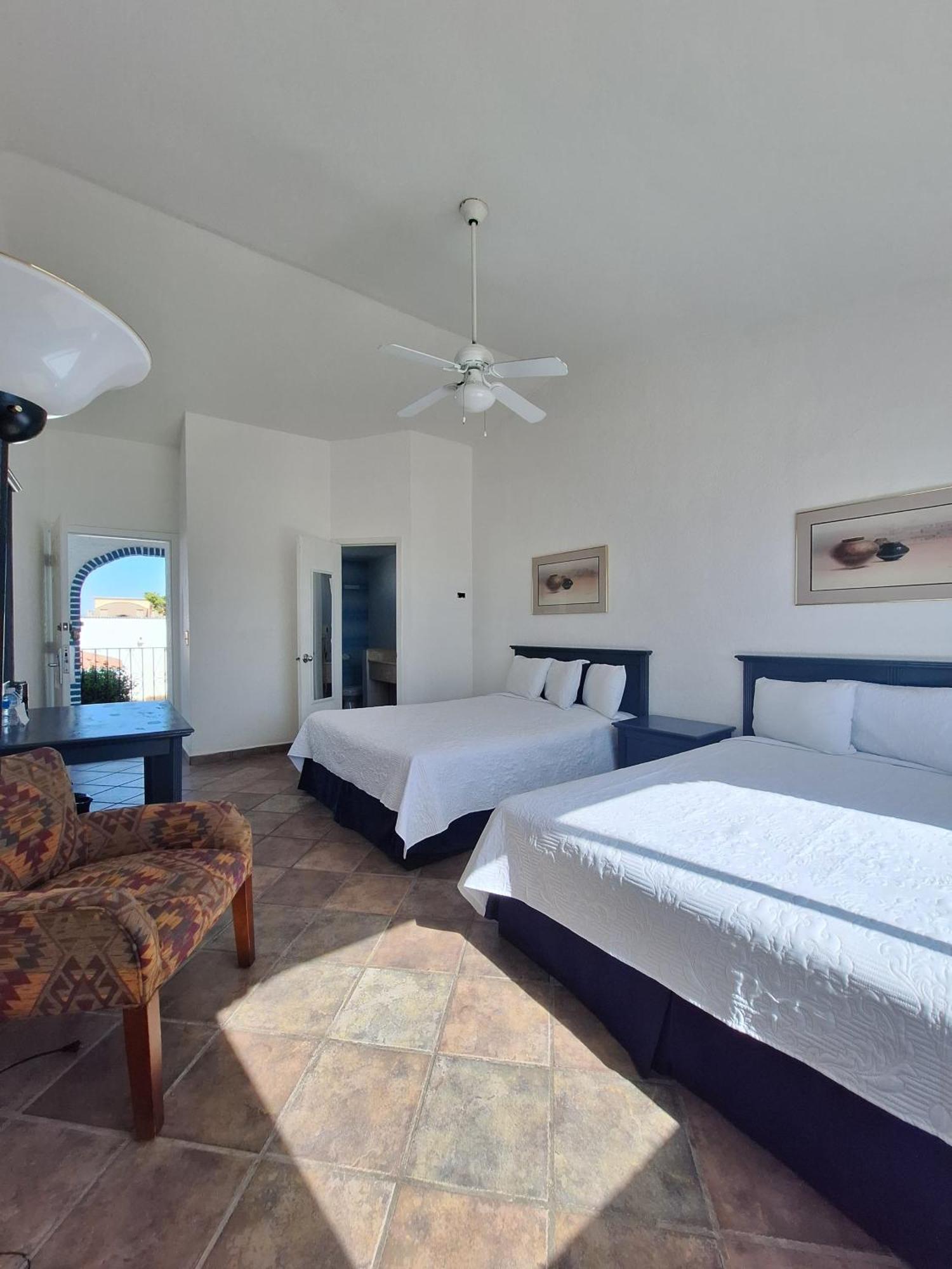 Playa Inn Rocky Point Extérieur photo